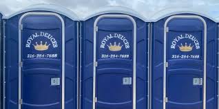 Types of Portable Toilets We Offer in Thoreau, NM